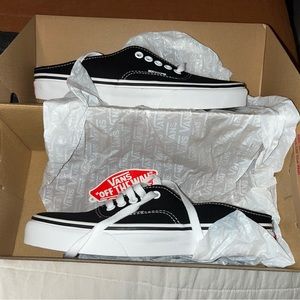 Vans classic Mule NWT